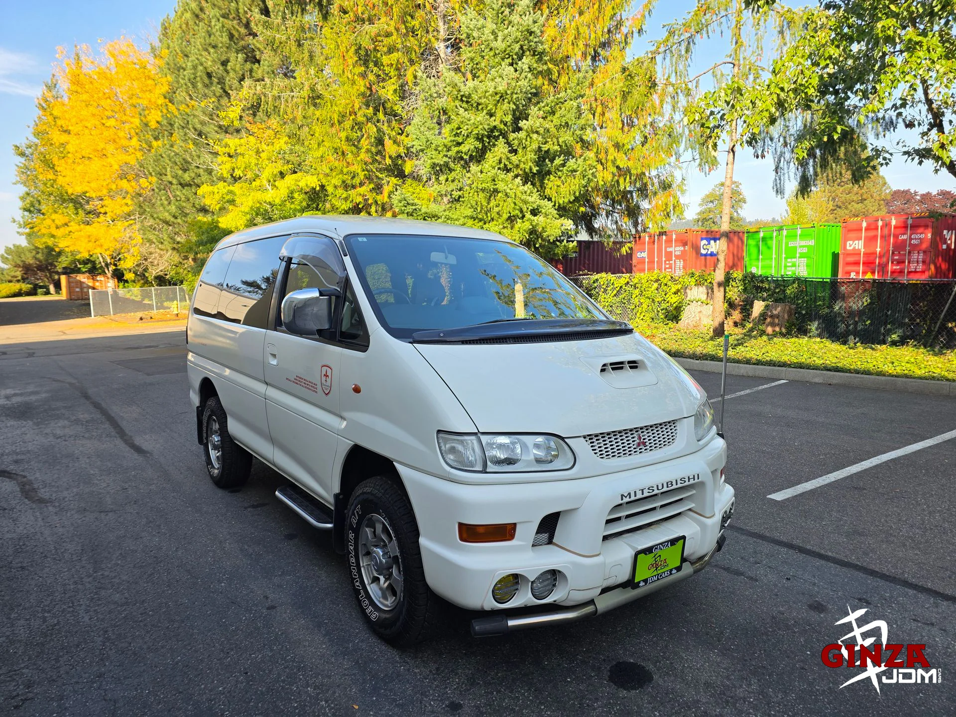 1999 Mitsubishi Delica