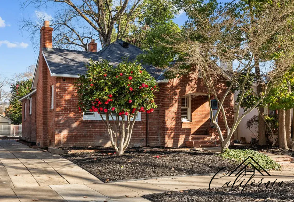 3225 D Street, Sacramento, CA, 95816 - California Home Company custom home