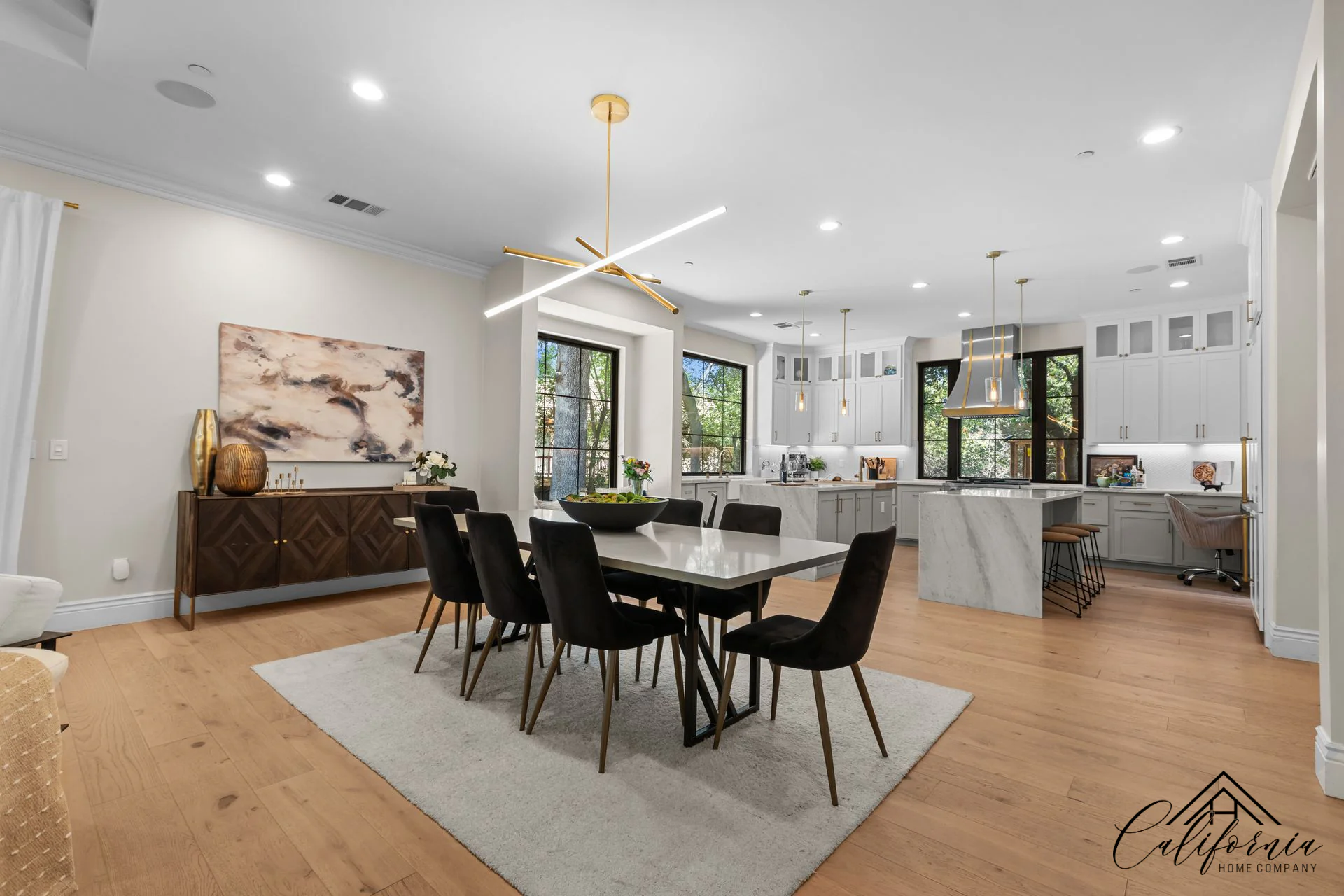 The Rise of the Scullery: Designing a Dual-Kitchen Layout for Modern Luxury Entertaining
