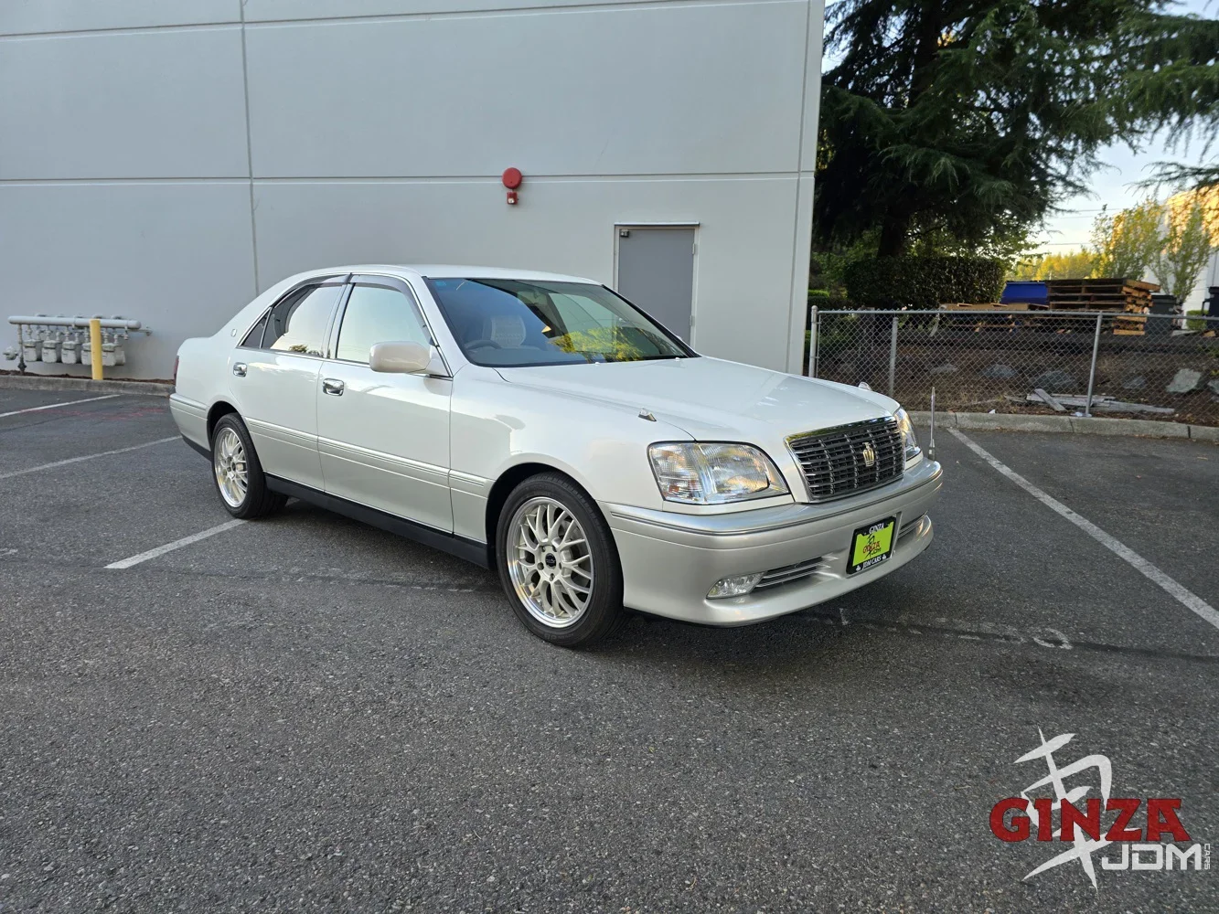 2000 Toyota Crown Royal Saloon 