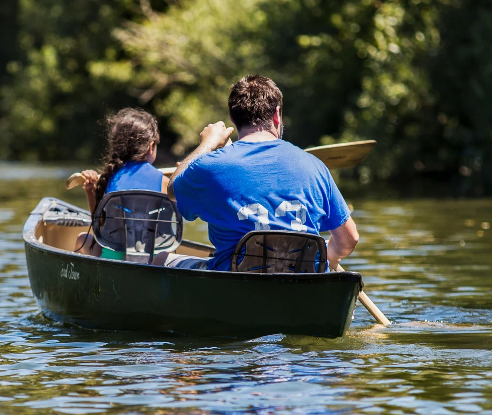 family-canoeing-outdoor-lifestyle.jpg