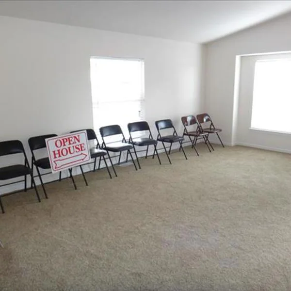 Visit our open house to explore this modern ADU or tiny home floor plan, featuring comfortable living spaces and energy-efficient designs.